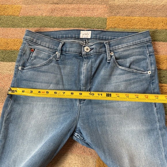 Hudson Lynne High waist skinny jeans style WH4177DYS size 31 - Picture 8 of 14
